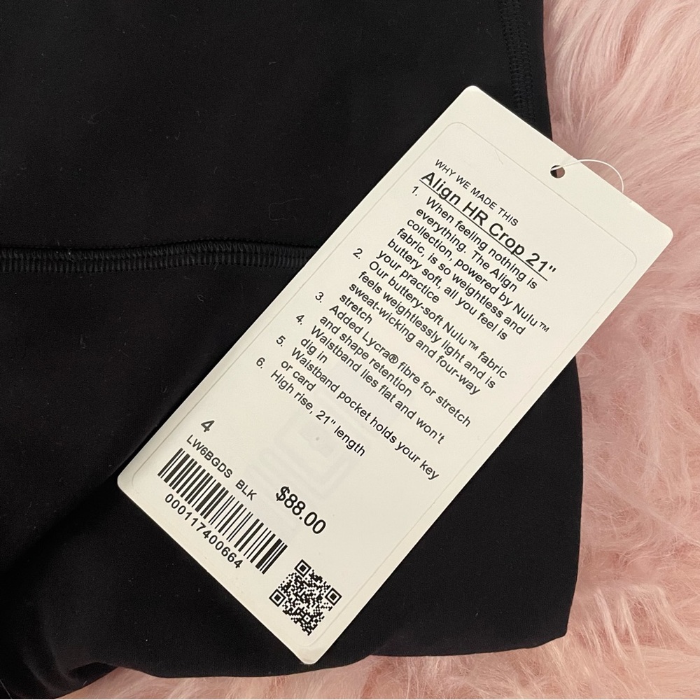 ✴️ NWT LULULEMON ALIGN CROP 21” INSEAM BLACK SIZE 4 | FIRM PRICE | - Picture 3 of 6
